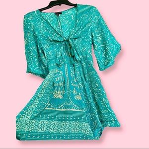 (SOLD) Boutique Tie Front Romper SIZE S-M